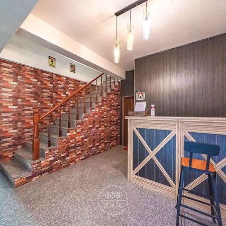 羅東夜市 工業loft旅宿 Loft House Luodong Dış mekan fotoğraf
