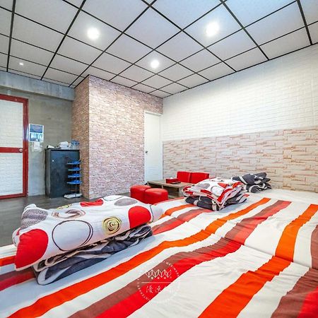 羅東夜市 工業loft旅宿 Loft House Luodong Dış mekan fotoğraf